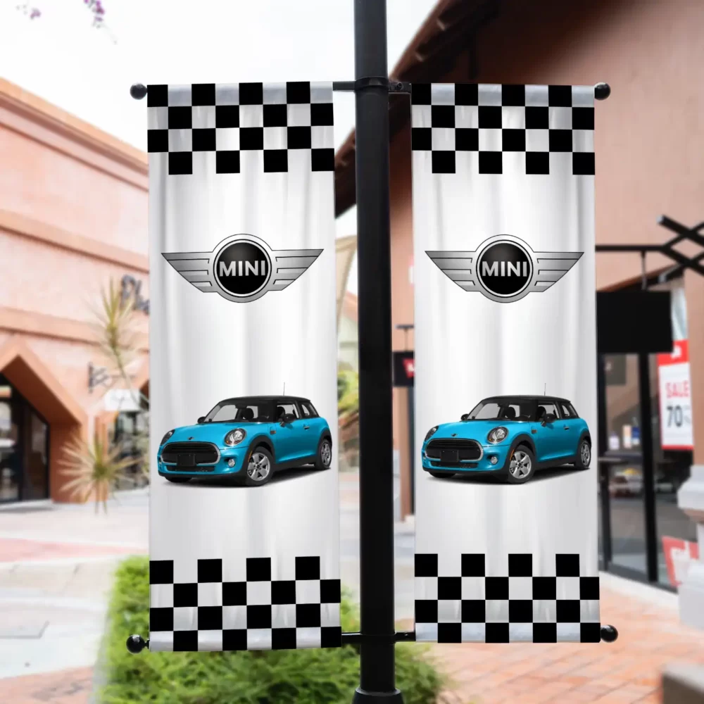 Mini Avenue Banner